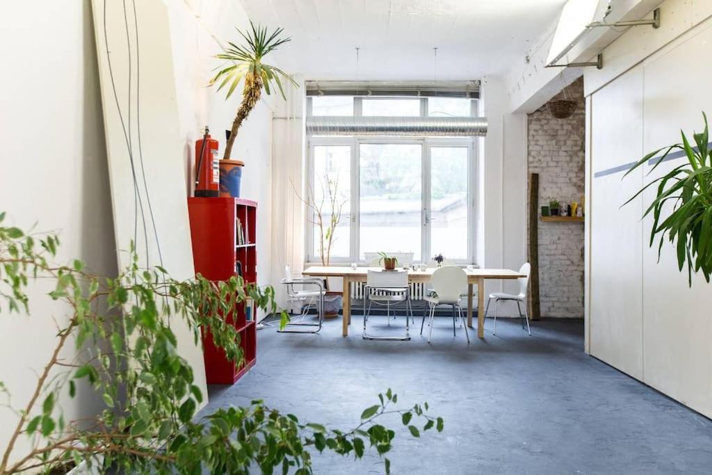 200Qm Loft For Friends And Family - On The Spree! Διαμέρισμα Βερολίνο Εξωτερικό φωτογραφία